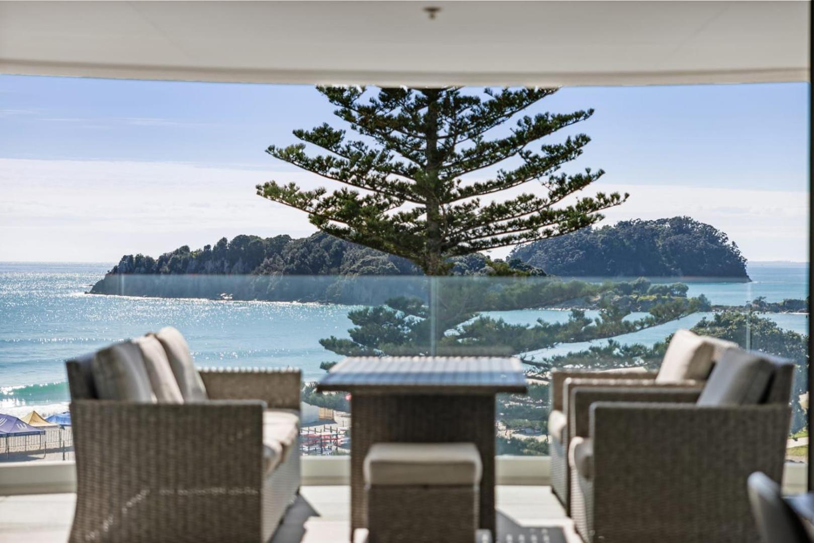 Oceanside Bliss - Absolute Beachfront - Uninterrupted Ocean Views With Pool เมาท์มองานุย ภายนอก รูปภาพ